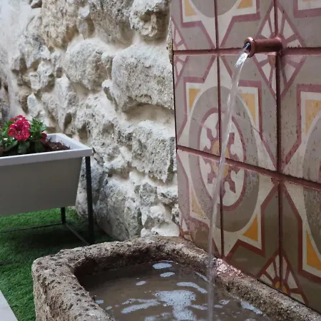 La Casa Rebonita Accesa